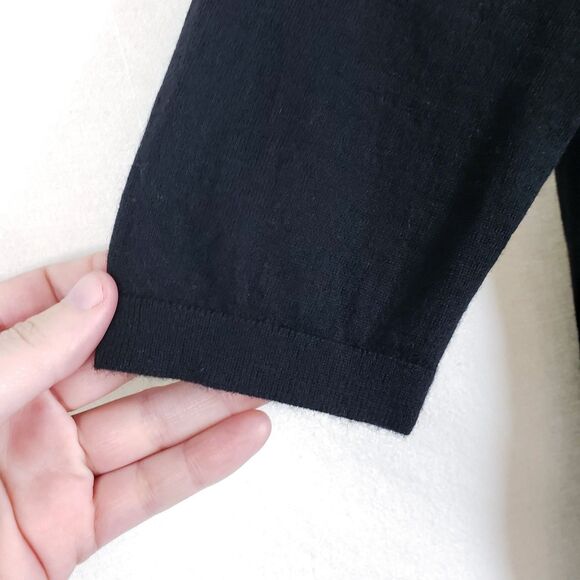Banana Republic Merino Wool Sweater Womens M Black Half Sleeves Minimalist - Picture 3 of 10